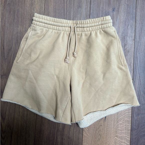 Aritzia Sweat Shorts - Picture 1 of 5